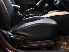 2014款 1.6L 自动 Premium