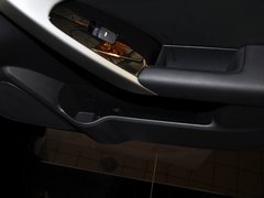 2014款 1.6L 自动 Premium