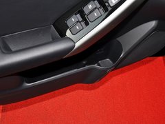 2014款 1.6L 自动 Premium