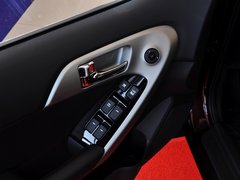 2014款 1.6L 自动 Premium