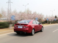 2014款 1.6L 自动 Premium