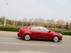 2014款 1.6L 自动 Premium