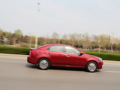 2014款 1.6L 自动 Premium