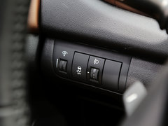 2014款 1.6L 自动 Premium
