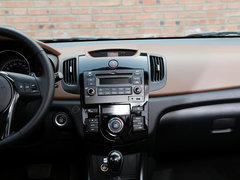 2014款 1.6L 自动 Premium