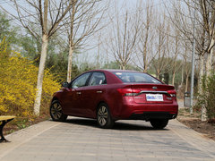 2014款 1.6L 自动 Premium