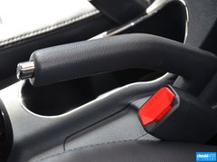 2014款 1.6L 自动 Premium