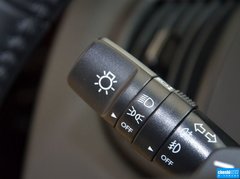 2014款 1.6L 自动 Premium