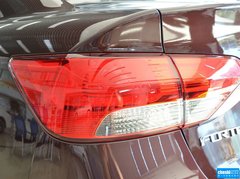 2014款 1.6L 自动 Premium