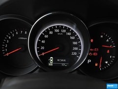 2014款 1.6L 自动 Premium