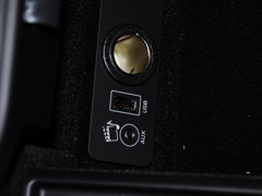 2014款 XJL 3.0 SC 两驱尊享商务版