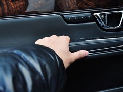 2014款 XJL 3.0 SC 两驱全景商务版