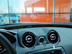 2014款 XJL 3.0 SC 两驱全景商务版
