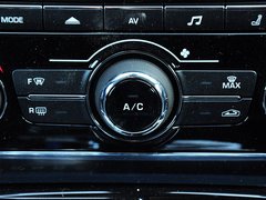 2014款 XJL 3.0 SC 两驱全景商务版