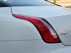 捷豹XJ 2014款 XJL 3.0 SC 两驱全景商务版