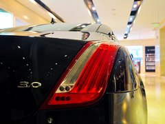 2014款 XJL 3.0 SC 四驱全景商务版