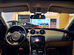 2014款 XJL 3.0 SC 四驱全景商务版