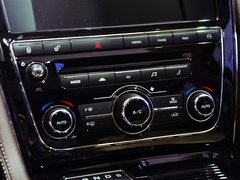 2014款 XJL 3.0 SC 四驱全景商务版