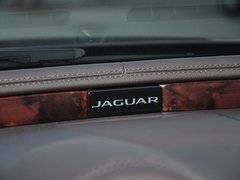 捷豹XJ 2014款 XJL 3.0 SC 四驱全景商务版
