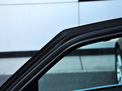 2014款 XJL 2.0T 两驱典雅商务版