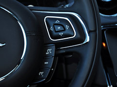 2014款 XJL 2.0T 两驱典雅商务版