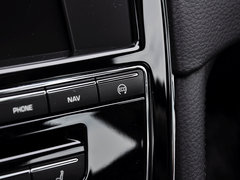 2015款 XJL 2.0T 两驱典雅商务版