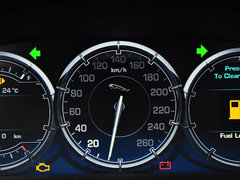 2015款 XJL 2.0T 两驱典雅商务版
