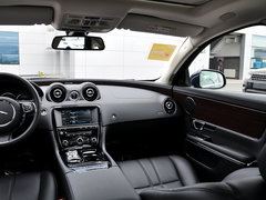 2015款 XJL 2.0T 两驱典雅商务版