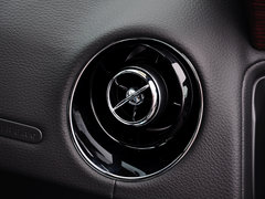 2015款 XJL 2.0T 两驱典雅商务版