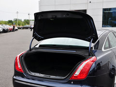 2015款 XJL 2.0T 两驱典雅商务版