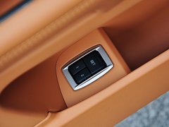 2014款 XF 2.0T 奢华版