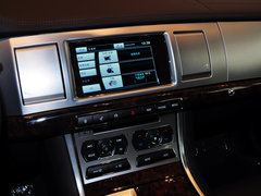 2014款 XF 2.0T 豪华版