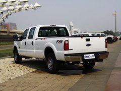 2012款 F250 基本型