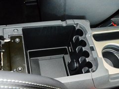 2013款 SRT8 基本型