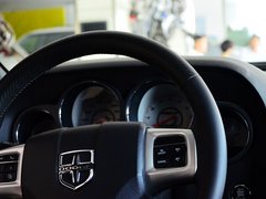 2013款 SRT8 基本型
