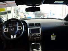 2013款 SRT8 基本型