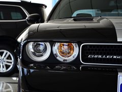 2013款 SRT8 基本型