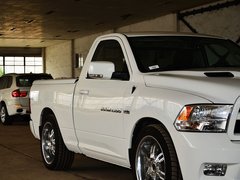 2014款 Ram1500 5.7L R/T 改装两门版