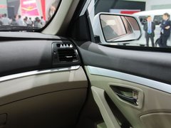 2014款 越级版 1.5L 手动 标准型