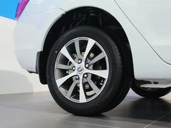 2014款 越级版 1.5L 手动 标准型