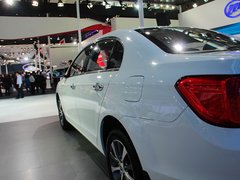 2014款 越级版 1.5L 手动 标准型