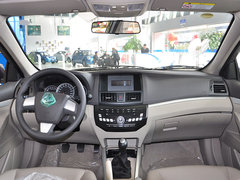 2014款 越级版 1.5L 手动 标准型