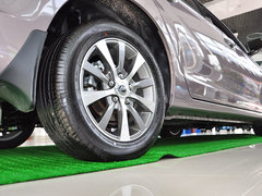 2014款 越级版 1.5L 手动 标准型