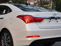 2014款 2.0L 自动 至尊型