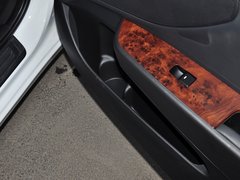 2014款 2.0L 自动 至尊型