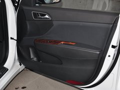 2014款 2.0L 自动 至尊型