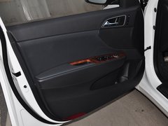 2014款 2.0L 自动 至尊型