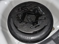2014款 2.0L 自动 至尊型