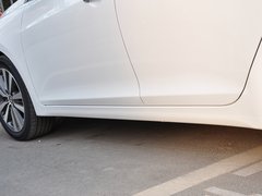 2014款 2.0L 自动 至尊型