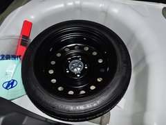 2014款 1.8L 自动 尊贵型
